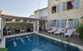 Eski Tas Hotel
